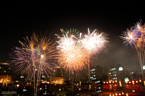 Photo:  fireworks 03